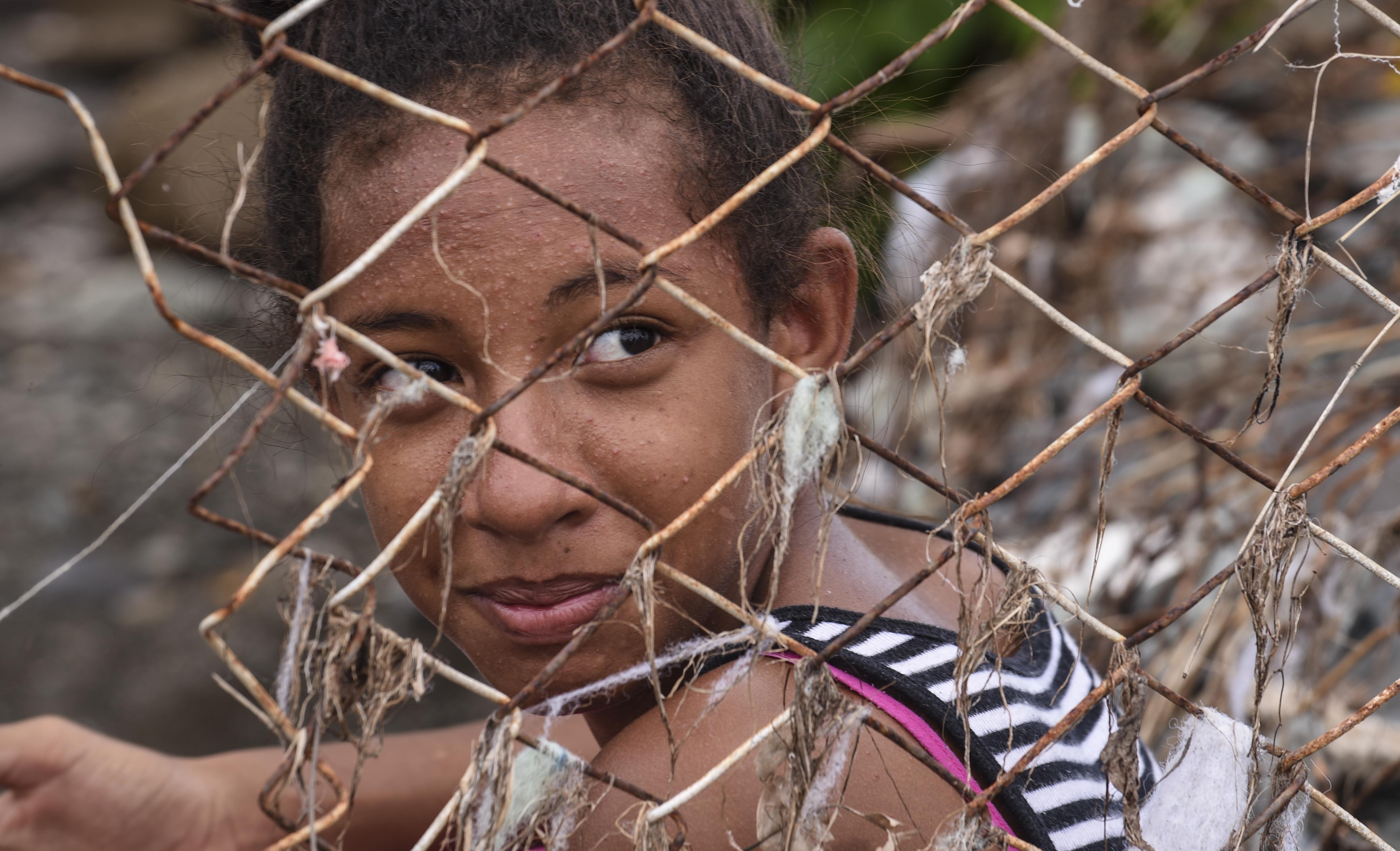 Resultado de imagen para niños pobres en puerto rico