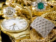 Dos asaltantes se llevan $100,000 en alhajas