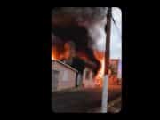 Mujer sufre quemadura con explosión de cilindro de gas