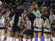 Criollas derrotan a las Pinkin en el partido inaugural