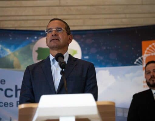 Gobernador: «Uno viene al gobierno a cumplir con la ley»