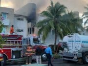 Muere matrimonio de adultos mayores al quemarse su vivienda