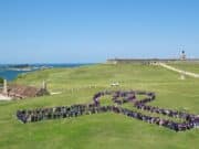 Cientos se unen a ‘Lazo de Amor’ contra la violencia machista