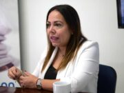 Decidida a terminar las más de dos décadas de García Padilla