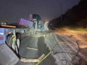 Camión accidentado causa tapón en San Germán