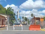 Sin luz casco urbano de Guánica por trabajos en un poste