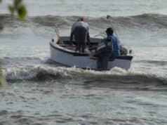 Recomiendan quedarse en tierra y no bañarse en la playa