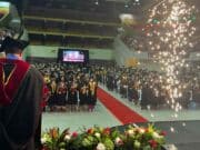 Una abuela de 73 años, entre graduados de la UPR