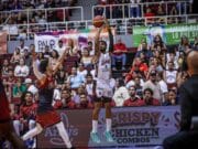 Los Leones se mantienen con vida