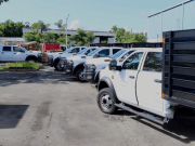 DE adquiere flota vehicular para comedores escolares