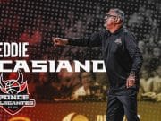 Eddie Casiano al mando de Los Vejigantes