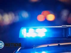 Joven que dormía se golpea al escuchar detonaciones