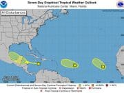 Aviso de calor mientras observan tres disturbios