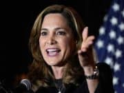 María Elvira Salazar pide votar en contra del socialismo y en apoyo a Jenniffer González