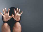 Lanzan campaña para ayudar a profesionales de la salud a detectar violencia sexual en menores