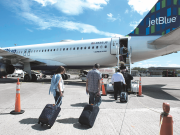 EE. UU. anuncia cancelación de vuelos por falta de controladores aéreos en medio del cierre gubernamental más largo de su historia