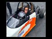 Muere pequeña tras accidente en pista de carrera