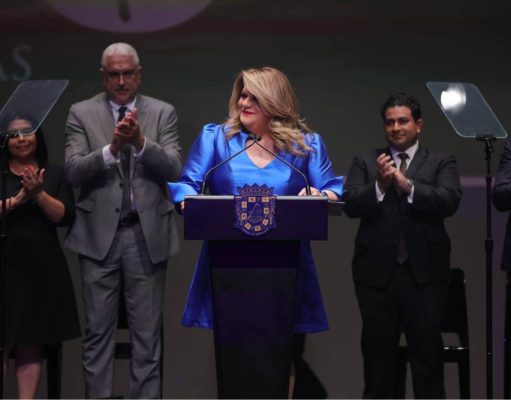 Gobernadora dice que TRS hace todo por una candidatura a la gobernación