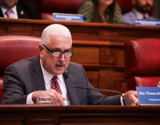 Rivera Schatz advierte costo político por extensión de investigación contra secretaria de Vivienda