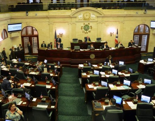 Legislatura aprueba resolución que asigna $554 millones para cheques de alivio contributivo