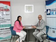 Hospital Dr. Pila anuncia alianza con farmacias Deborah