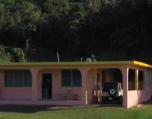 Dueño de “La Casita” en Humacao denuncia tiroteo frente a su residencia