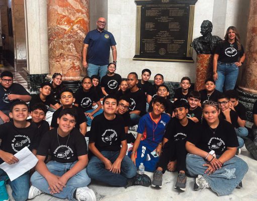 Estudiantes de Ponce impulsan construcción de vías seguras