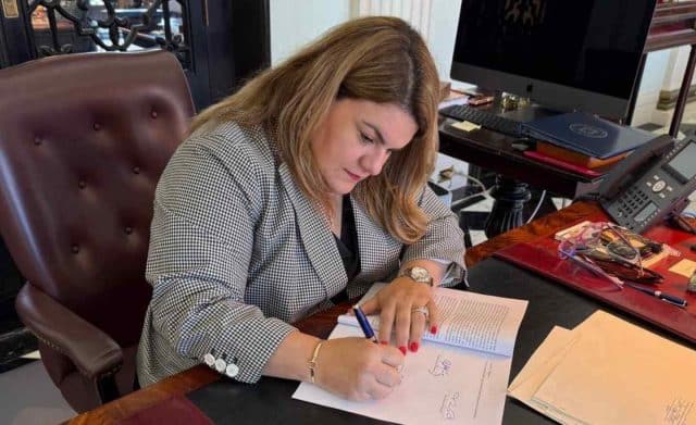 jenniffer gonzalez colon