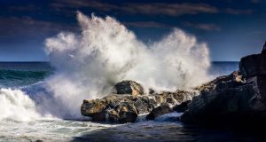 Se mantienen condiciones peligrosas en la costa norte por alto riesgo de corrientes marinas