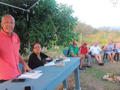 Vecinos se quejan de la operación en finca agrícola