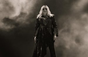 Ednita muestra resiliencia en concierto en Ponce que cerró su gira DESAMOR