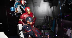 Inauguran salón de juego especial para gamers