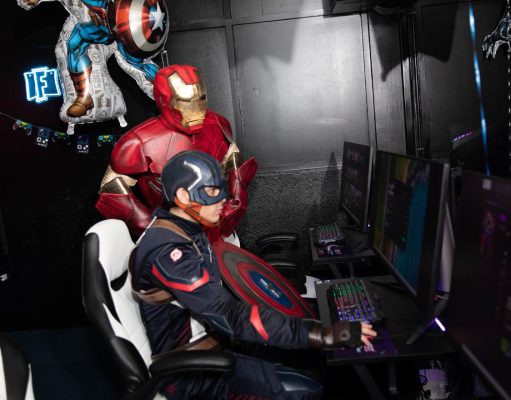 Inauguran salón de juego especial para gamers