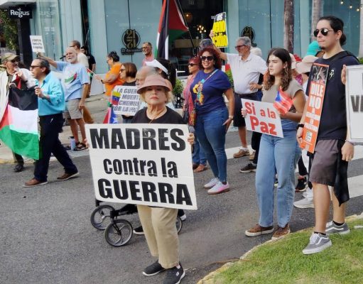 Madres Contra la Guerra protestan en Ceiba ante expresiones de Trump sobre Venezuela