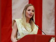 Secretario general del Proyecto Dignidad llega sin invitación a conferencia de Rodríguez Veve