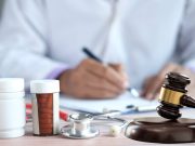 Causa para arrestar hombre que se hizo pasar por médico para recetar medicamentos controlados