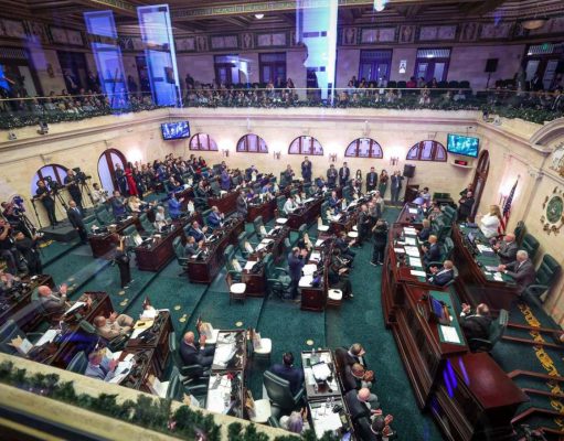 Cámara de Representantes reclama terminar el coloniaje durante actividad de sus 125 años
