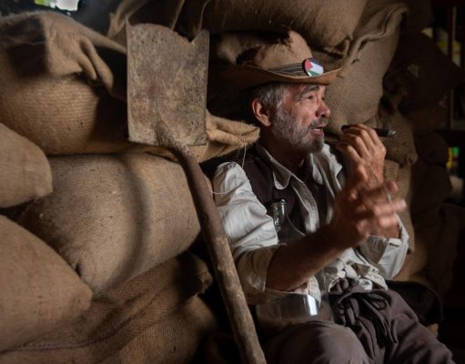 Teófilo presentará la comedia: ‘Pateco en Navidad fúnebre’