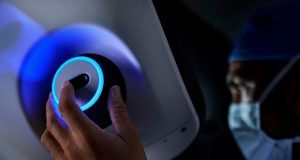 Sistema de Salud Menonita da un paso en la cirugía robótica