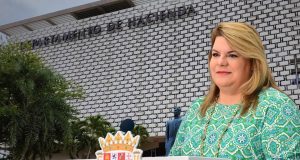 Gobernadora anuncia que ‘Reforma Contributiva’ buscará aumentar deducciones en las planillas