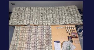 Policía arresta tres personas en residencial Portugués