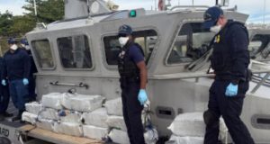 Interceptan embarcación con cocaína al norte de Puerto Rico