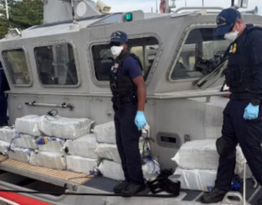 Interceptan embarcación con cocaína al norte de Puerto Rico