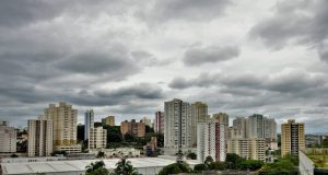 Tiempo inestable con aguaceros y tronadas aisladas