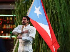 Bad Bunny renueva contrato editorial con Rimas Publishing