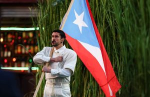 Bad Bunny renueva contrato editorial con Rimas Publishing