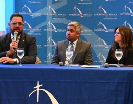 PUCPR desarrolla clínica de asistencia legal para casos de salud