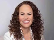 Nombramiento de Janisse Quiñones en LUMA genera controversia y críticas en medios de Estados Unidos