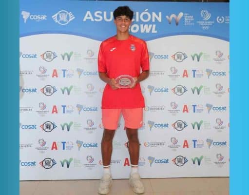 Yannik Álvarez conquista medalla de plata en el J300 Asunción Bowl