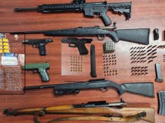 Policía arrestó varios personas, ocuparon 9 rifles y 6 pistolas